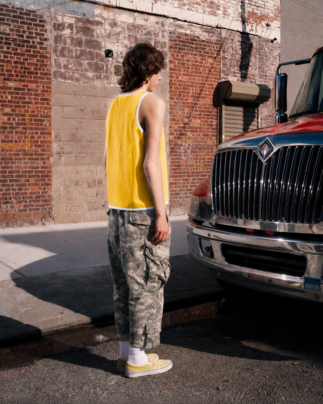 Burning Eagle Tank (Yellow)